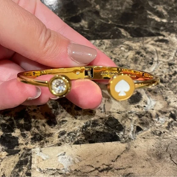 Kate Spade Spot the Spade Open Hinge Bangle - Picture 2 of 7